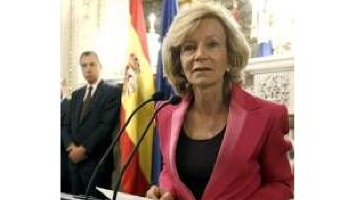Los nuevos ministros, en la foto Salgado, no comparecerán aún