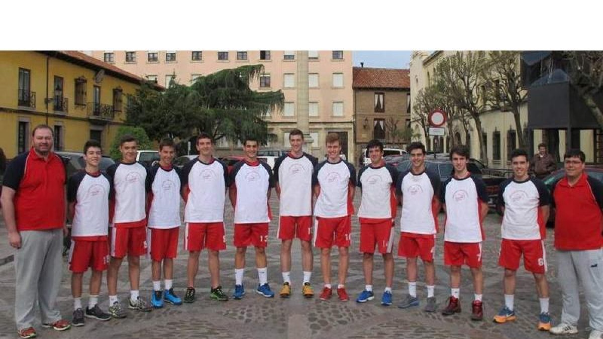 Formación del Leonés-Fundación que camina con paso firme en el Nacional.