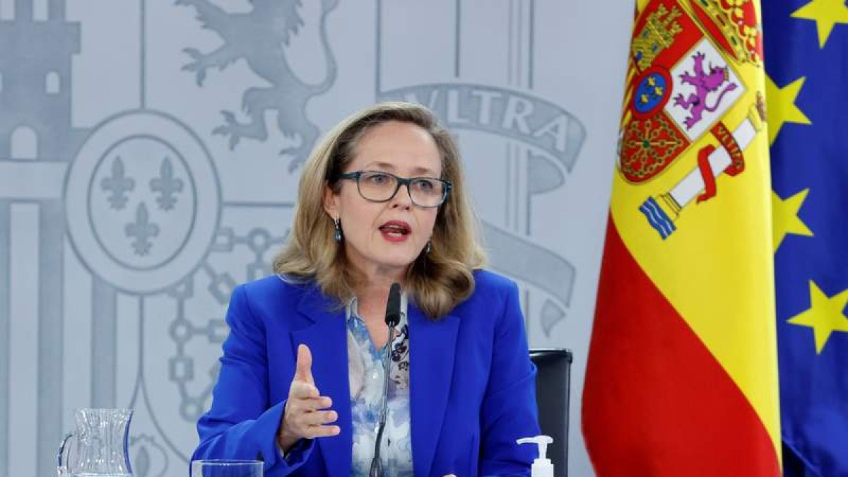 Imagen de Nadia Calviño, ayer, tras el Consejo de Ministros. ZIPI
