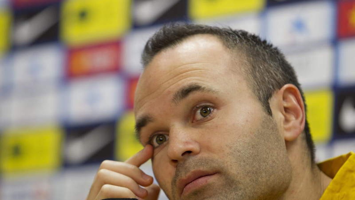 Iniesta reconoció ayer que el Barça no está en su mejor momento pero descartó el fin de ciclo.
