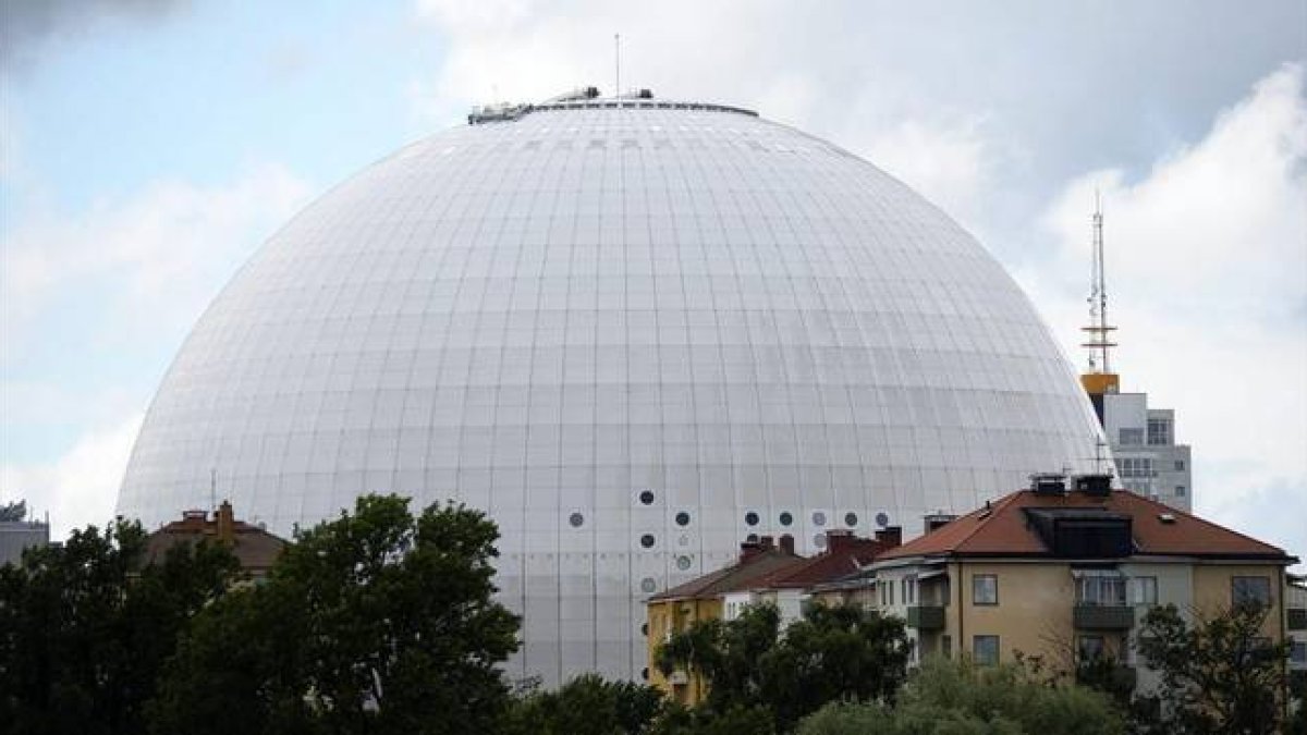 Vista general del Ericsson Globen Arena en Estocolmo, Suecia, que acogerá el festival de Eurovisión del 2016.