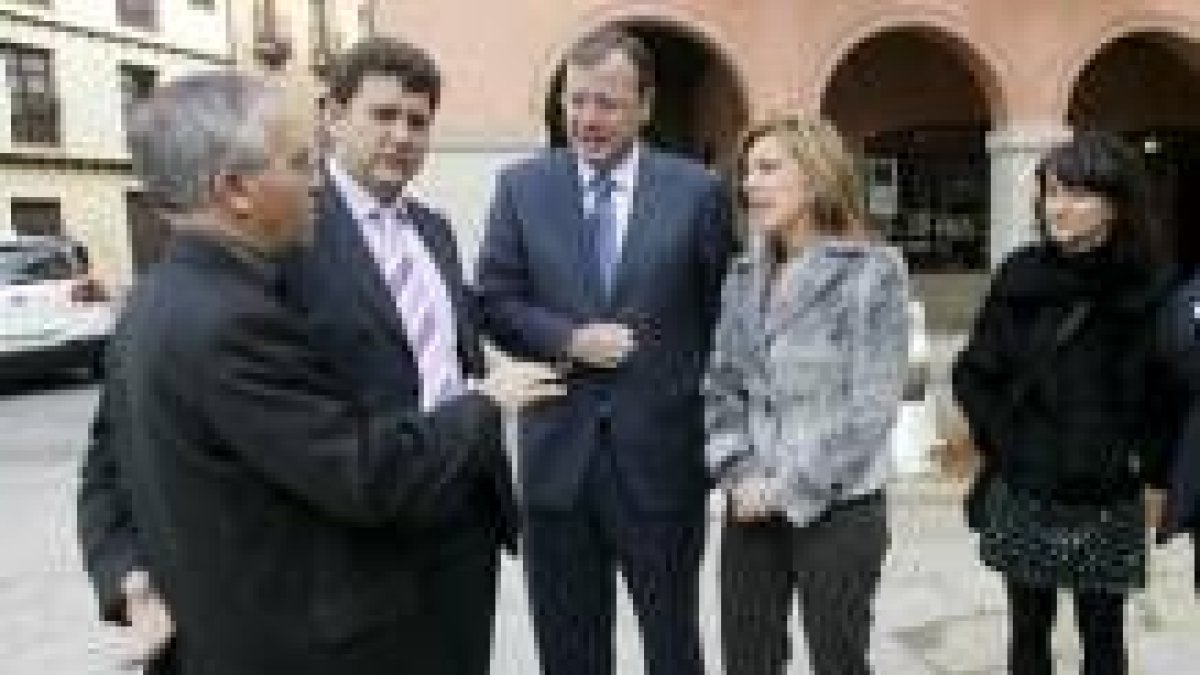 Salgueiro y Téllez, a la derecha, con Quevedo, Riesco y Silván