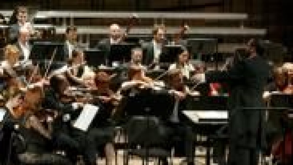 La Sinfónica de León, dirigida por Dorel Murgu, actúa hoy en el Auditorio