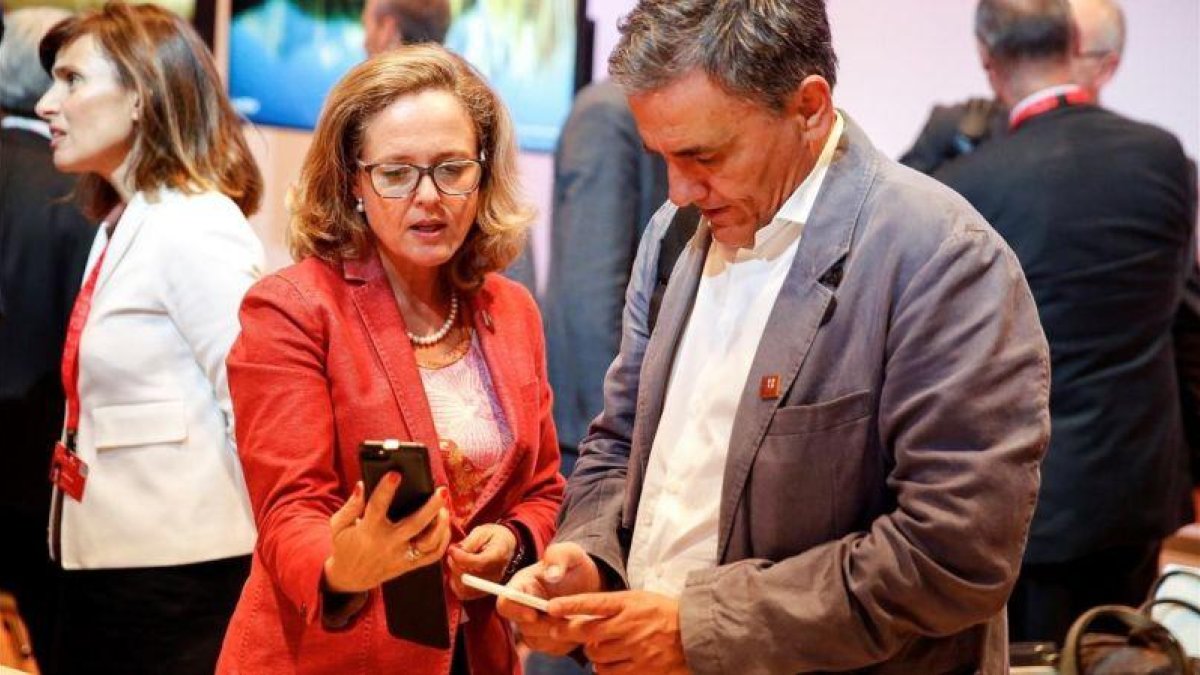 La ministra de Economía y Hacienda, Nadia Calviño.