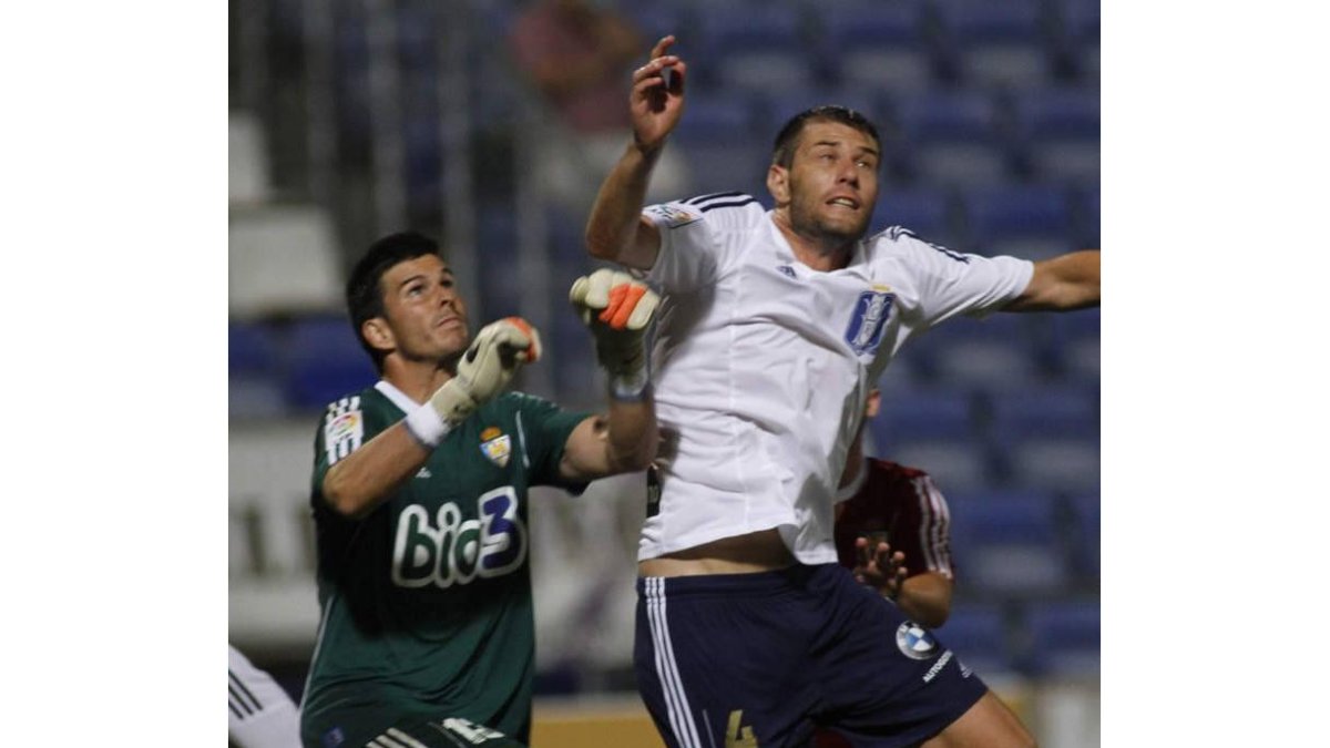 Prieto debutó el sábado en Liga con la camiseta deportivista, aunque ya había jugado en Copa.