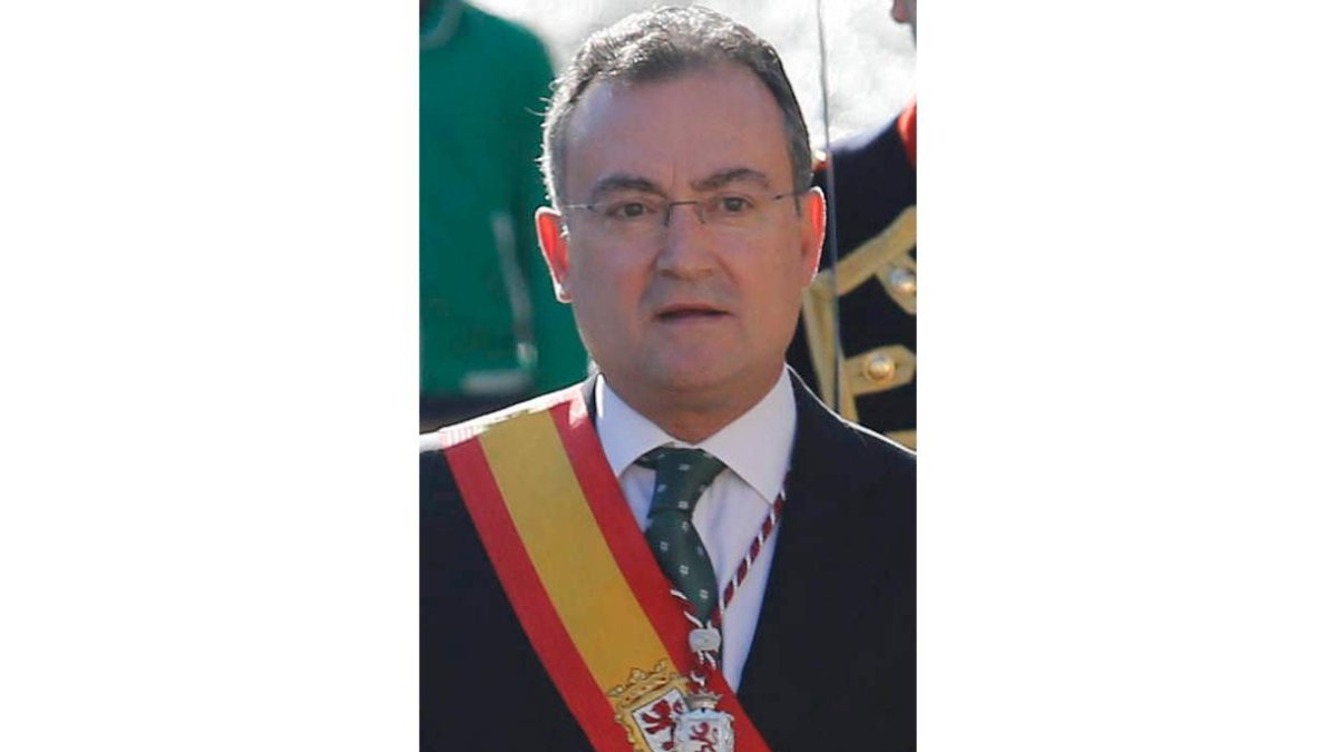 Fernando Salguero. JESÚS