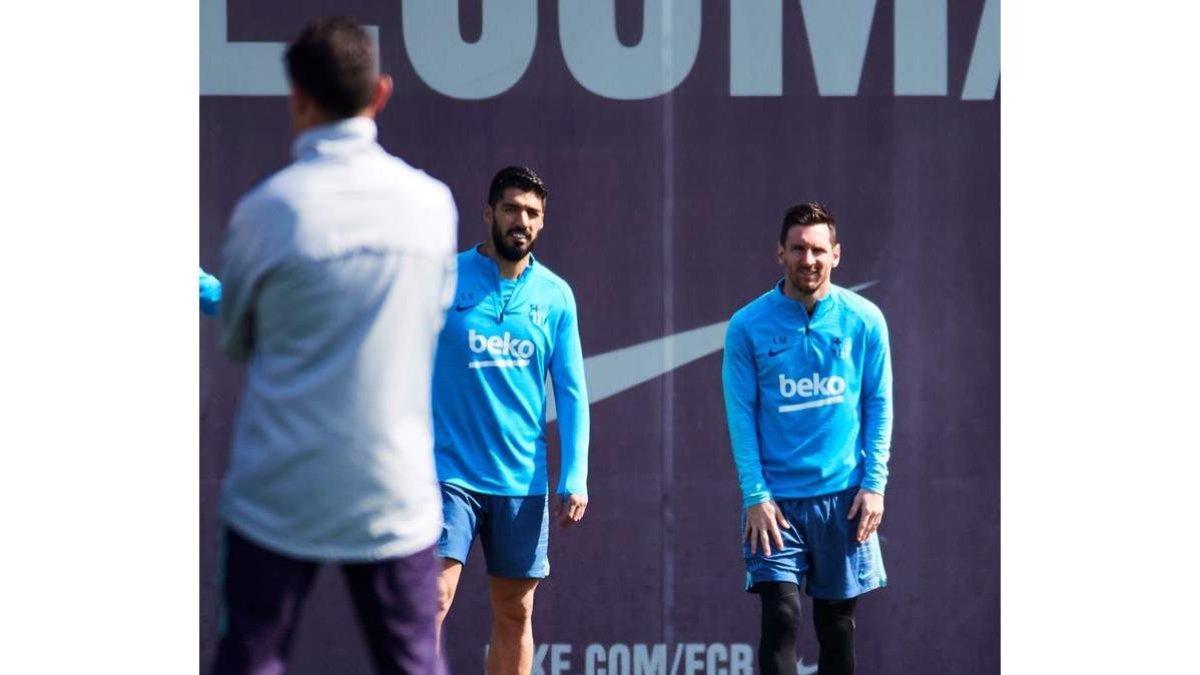 Luis Suárez y Leo Messi ya se entrenaron con el grupo. A. GARCÍA