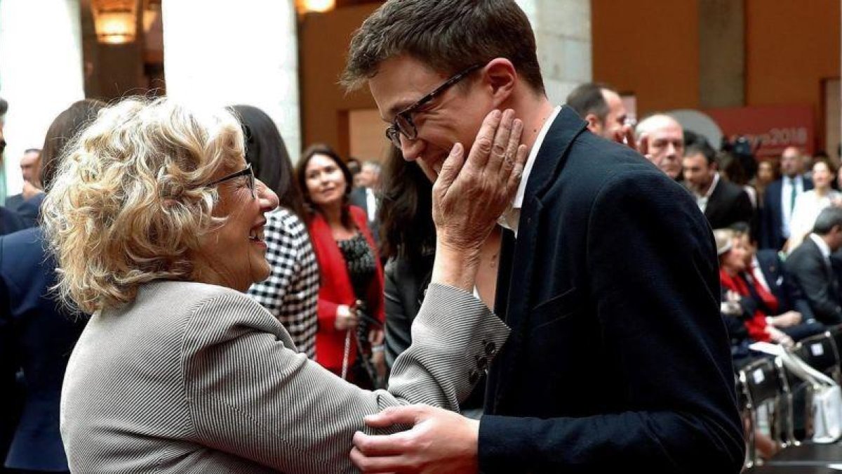Manuela Carmena e Íñigo Errejón.