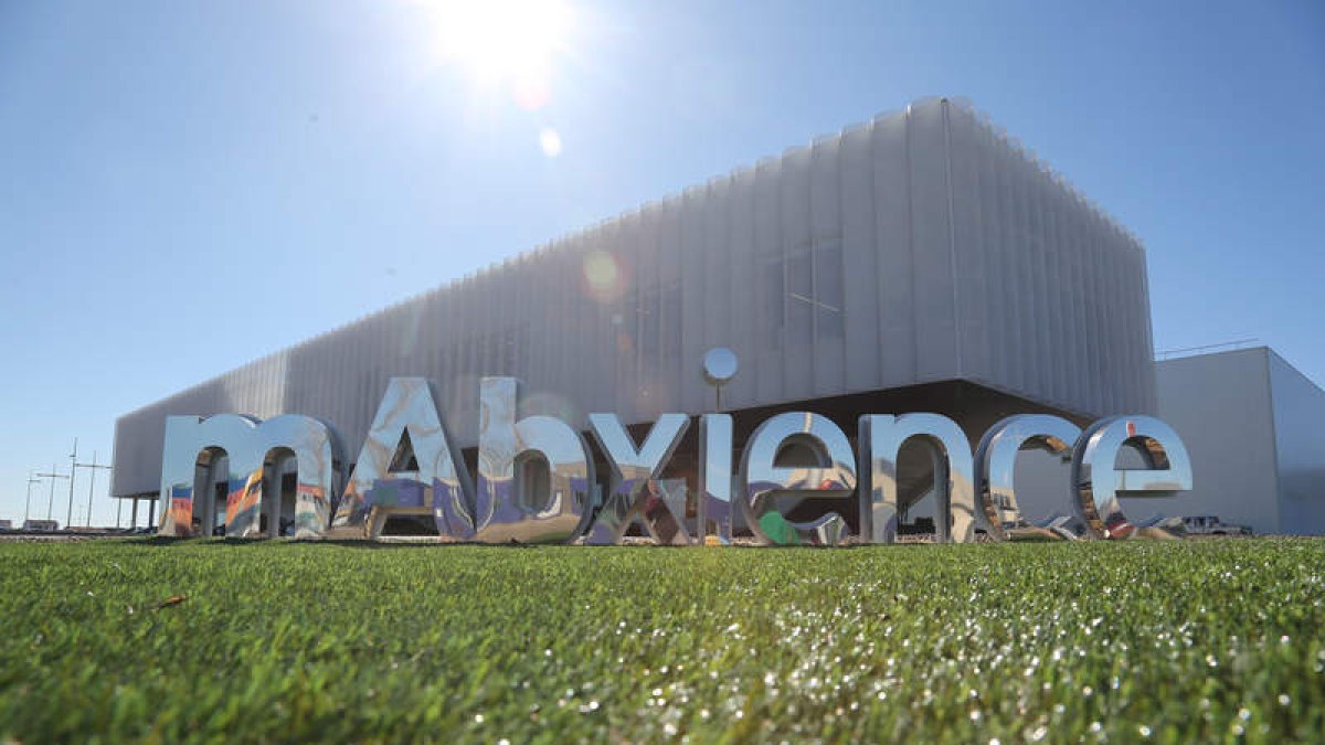 La planta de Mabxience en el Parque Tecnológico de León. La empresa tiene otra en Argentina, que producirá el componente. secundino pérez