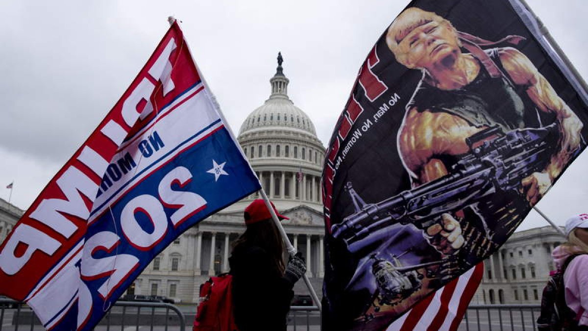 Manifestación a favor de Donald Trump ayer en Washington. MICHAEL REYNOLDS