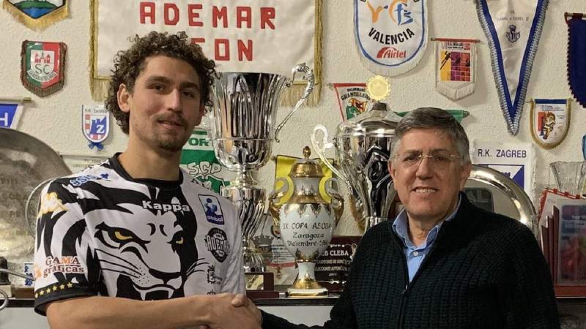 Acacio Marqués y Cayetano Franco anuncian la renovación del central brasileño. CB ADEMAR