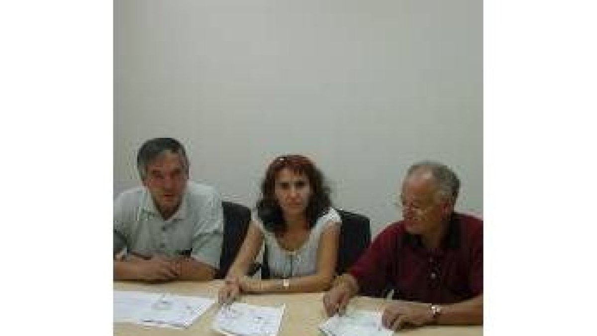 Los miembros de la comisión de seguimiento