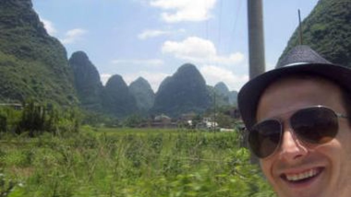 Iván Rodríguez, en una de sus visitas a las montañas de Guilin.