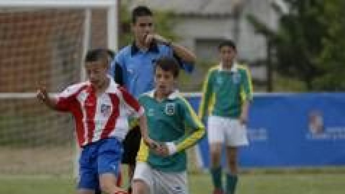 La Virgen del Camino opuso resistencia al Atlético