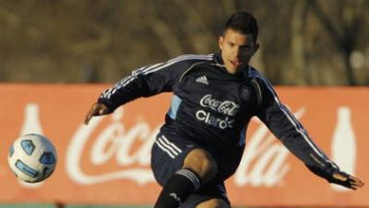 Sergio Aguero durante una sesión de entrenamiento de la selección argentina.