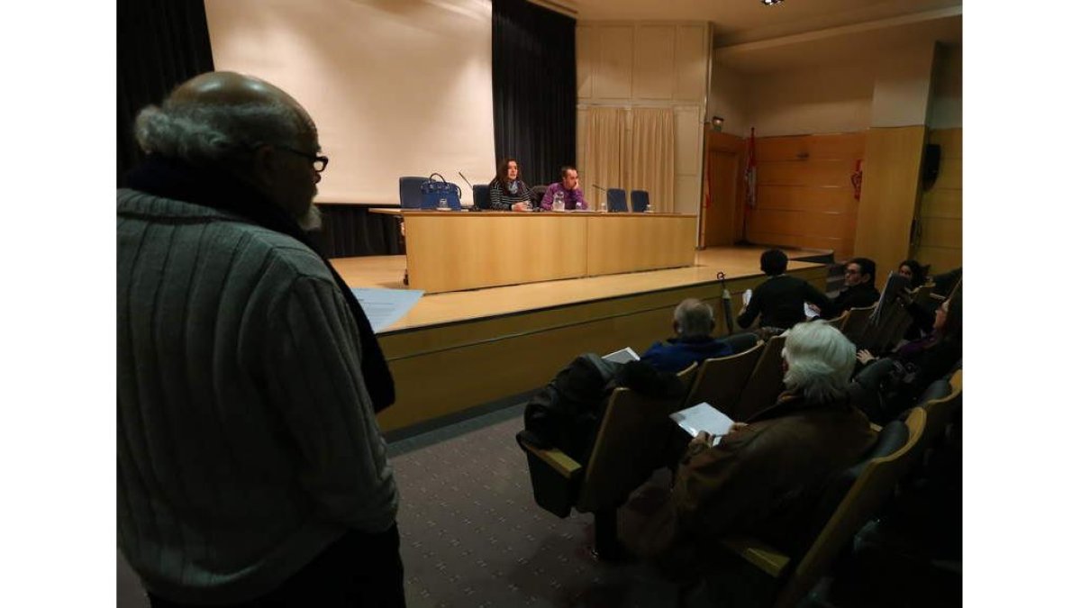 El reglamento fue debatido con todas las asociaciones.
