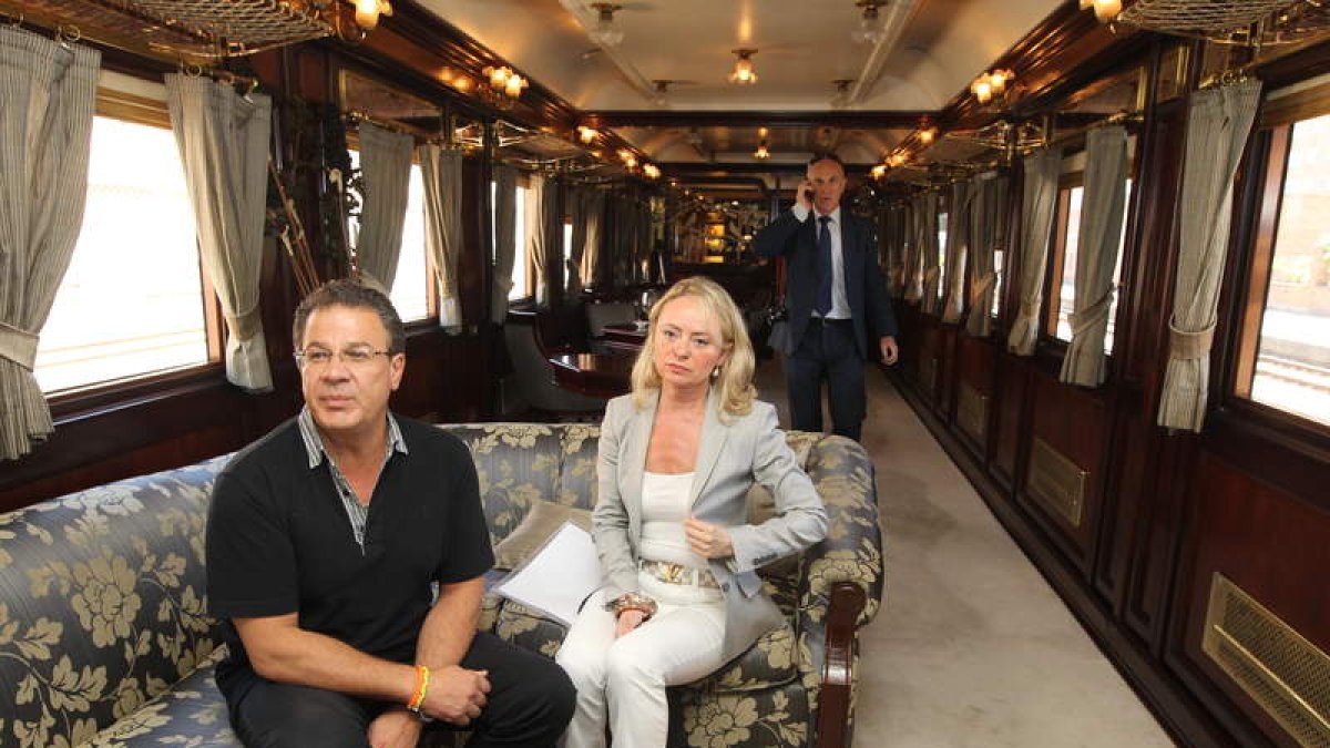 Interior del Tren Al-Andalus, durante su parada de 2013. DE LA MATA