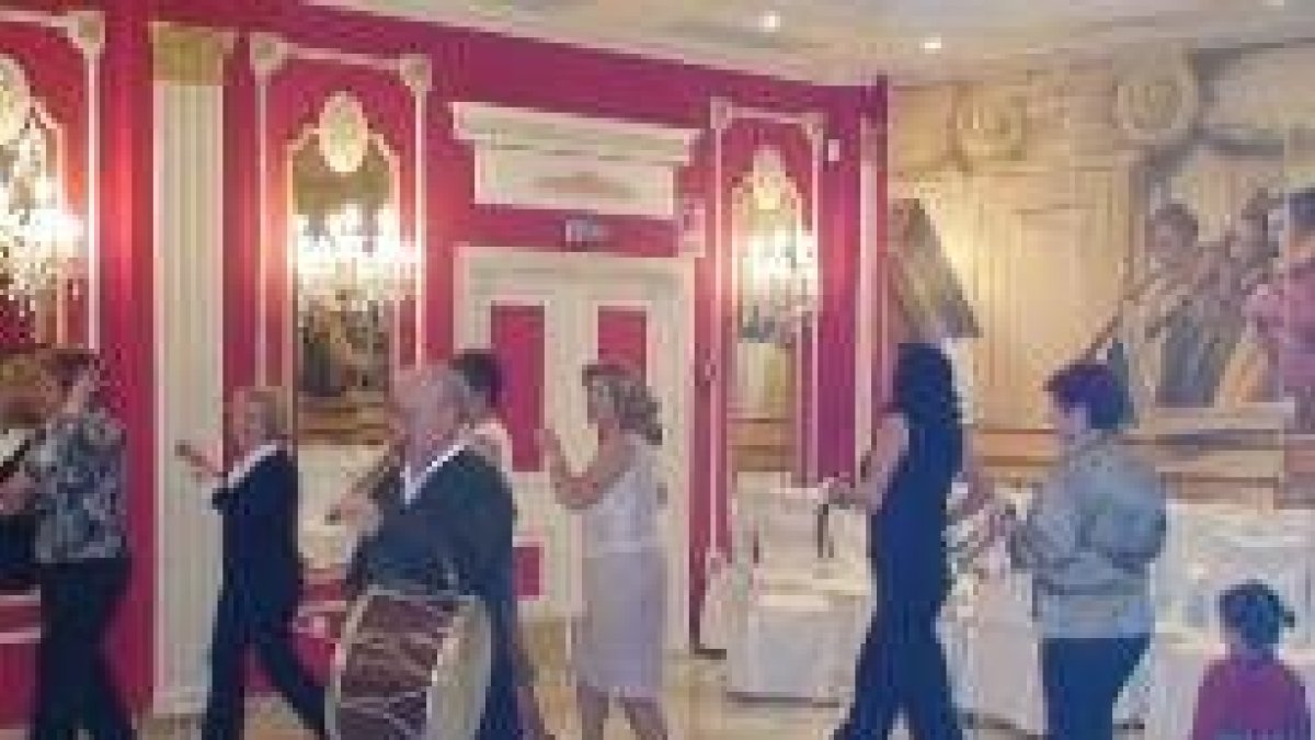 Las actividades de la Asociación de Amigos de Rabanal del Camino tienen tono lúdico