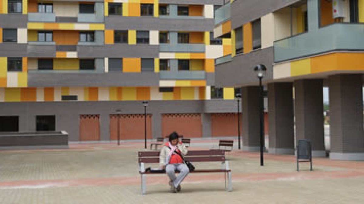 Los presupuestos reservan más de nueve millones para 380 viviendas oficiales.