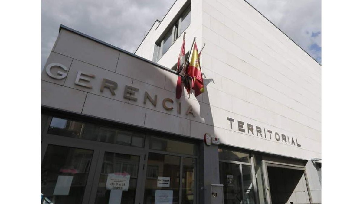 La Oficina de Atención a la Mujer se muda a Colón. RAMIRO