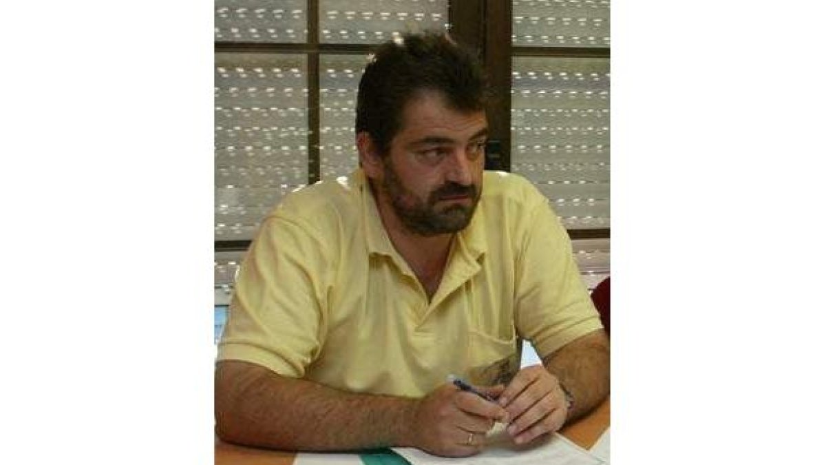 Juan Carlos Hidalgo tiene 44 años y era teniente de alcalde