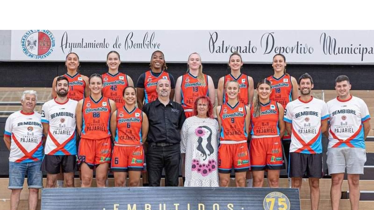El Pajariel Bembibre se juega en cinco partidos la permanencia en la Liga Femenina. PAJARIEL BEMBIBRE