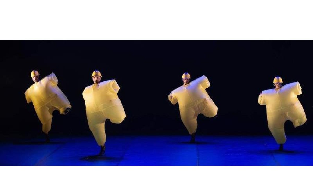 Una escena del espectáculo de danza de la compañía Aracaladanza. DL