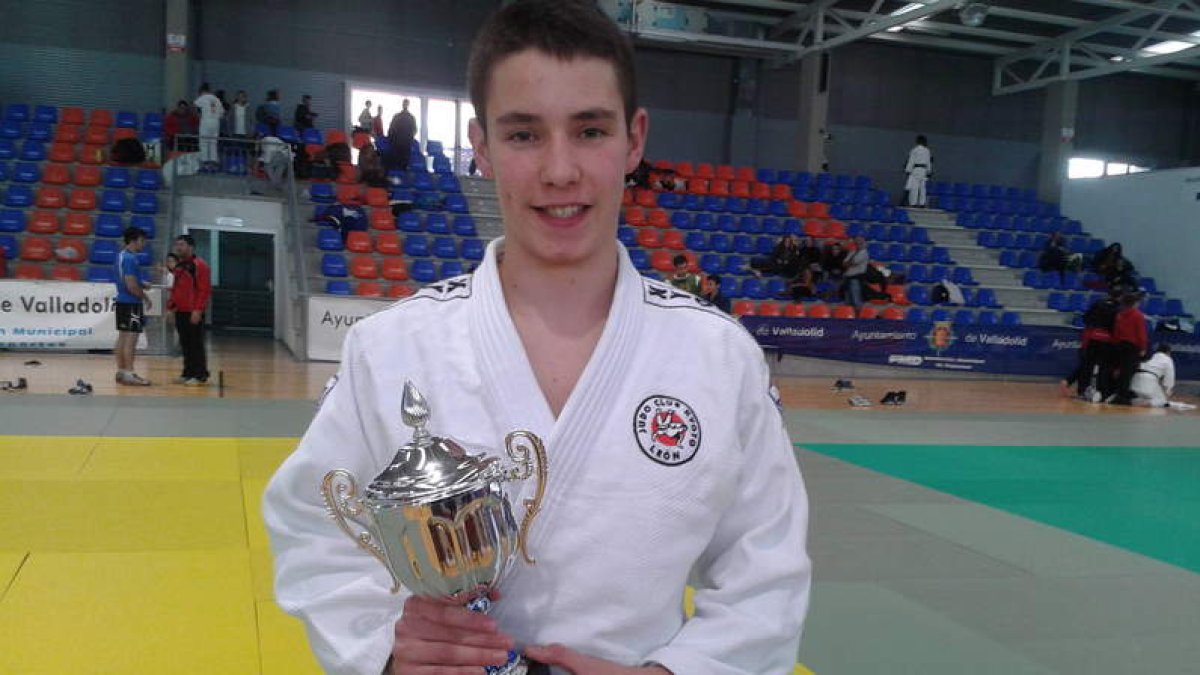 Gonzalo Alonso se hizo con la medalla de bronce.