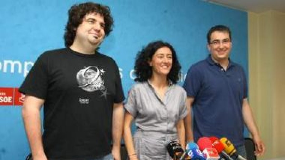David López, Belén Fernández y Antonio Casas, ayer.