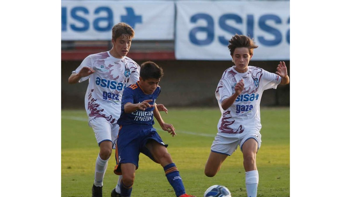 La selección Asisa no mereció una derrota tan amplia. FERNANDO OTERO