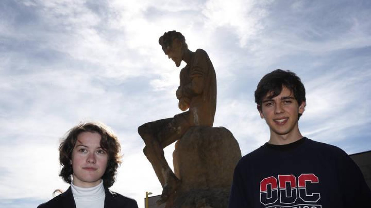 Aarón Alonso y Saúl Landeira, los nuevos univesitarios con mejor expediente.