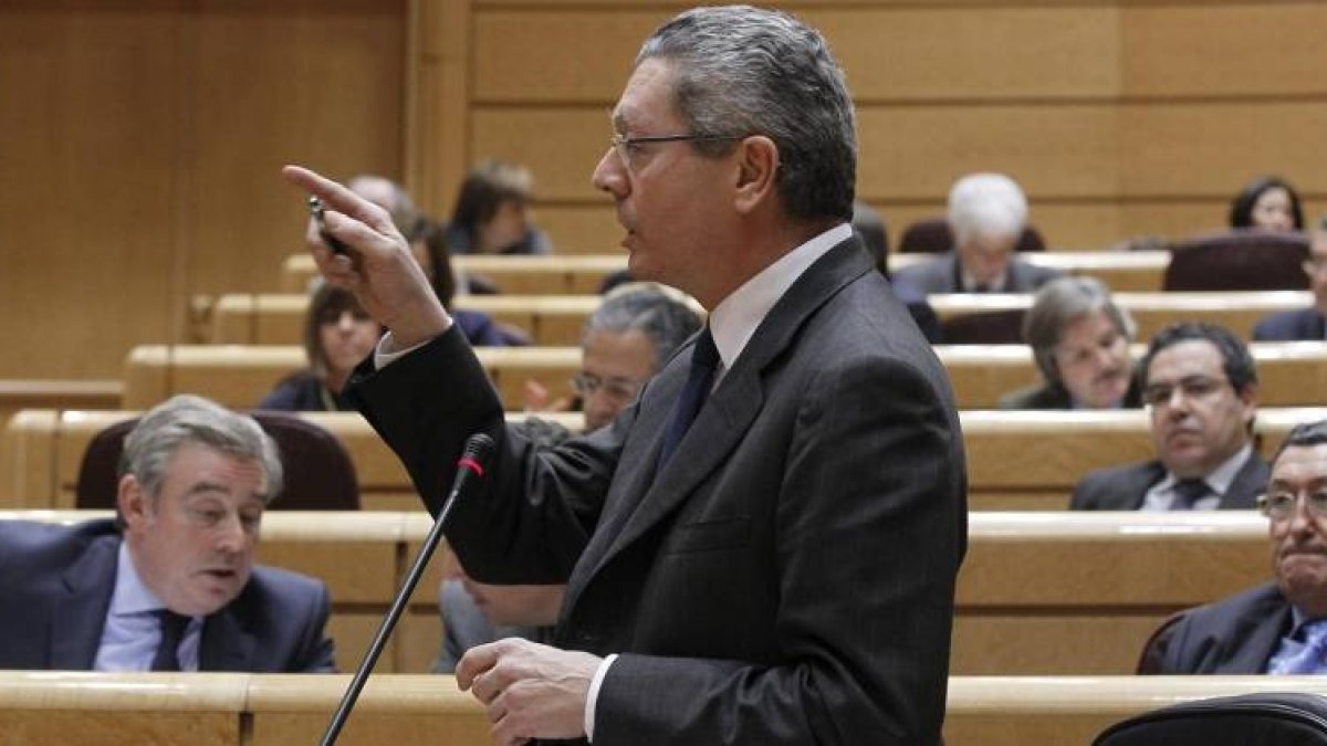 Alberto Ruiz Gallardón, en el Senado.