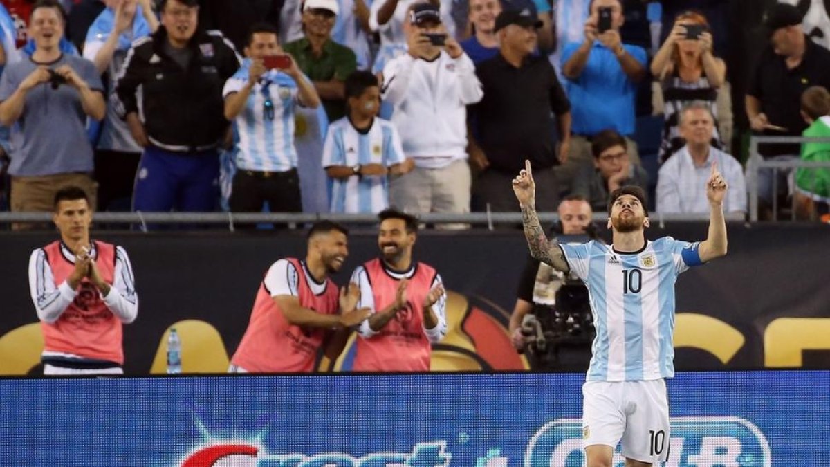 Messi celebra su golazo frente a Venezuela en la Copa América.