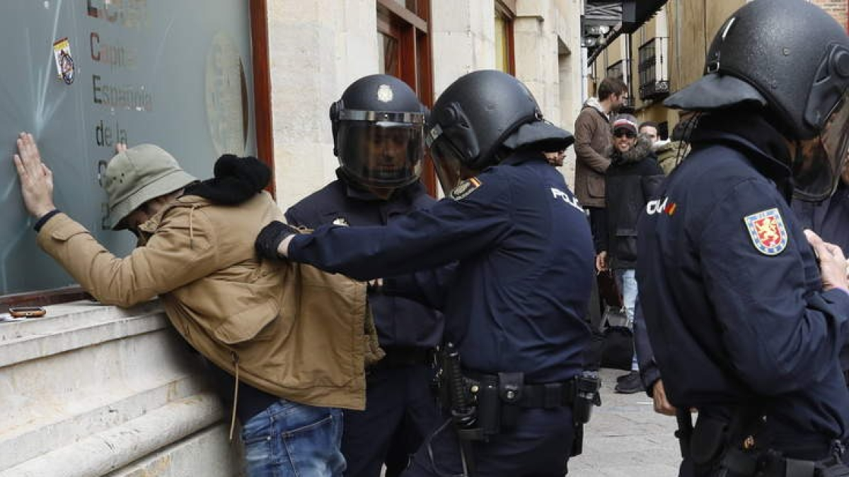 Los aficionados más radicales del Lugo y de la Cultural provocaron incidentes este mismo año. M. PÉREZ