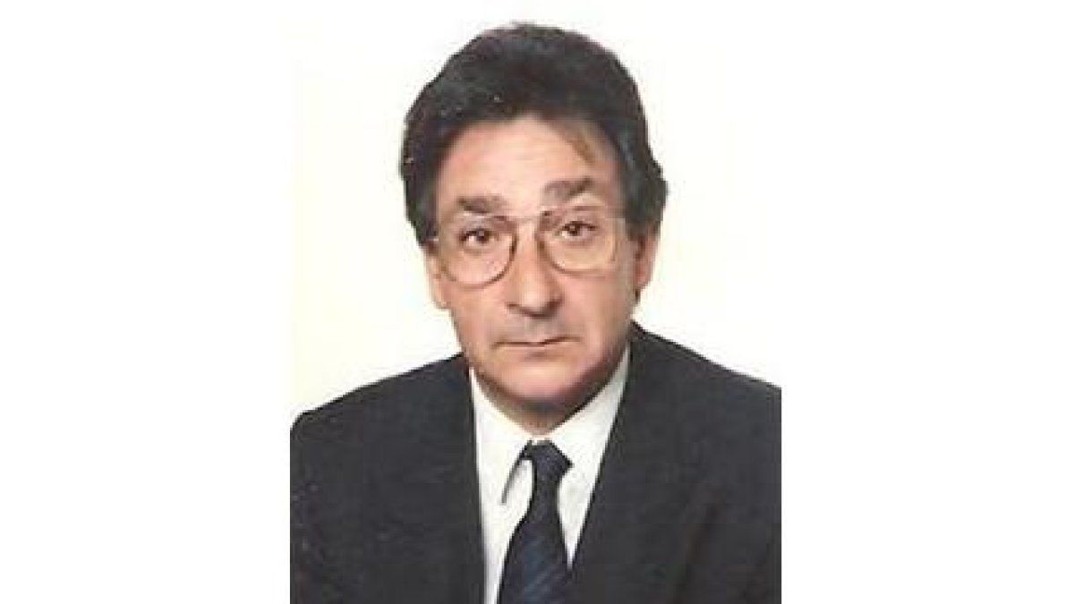 Ángel Romón