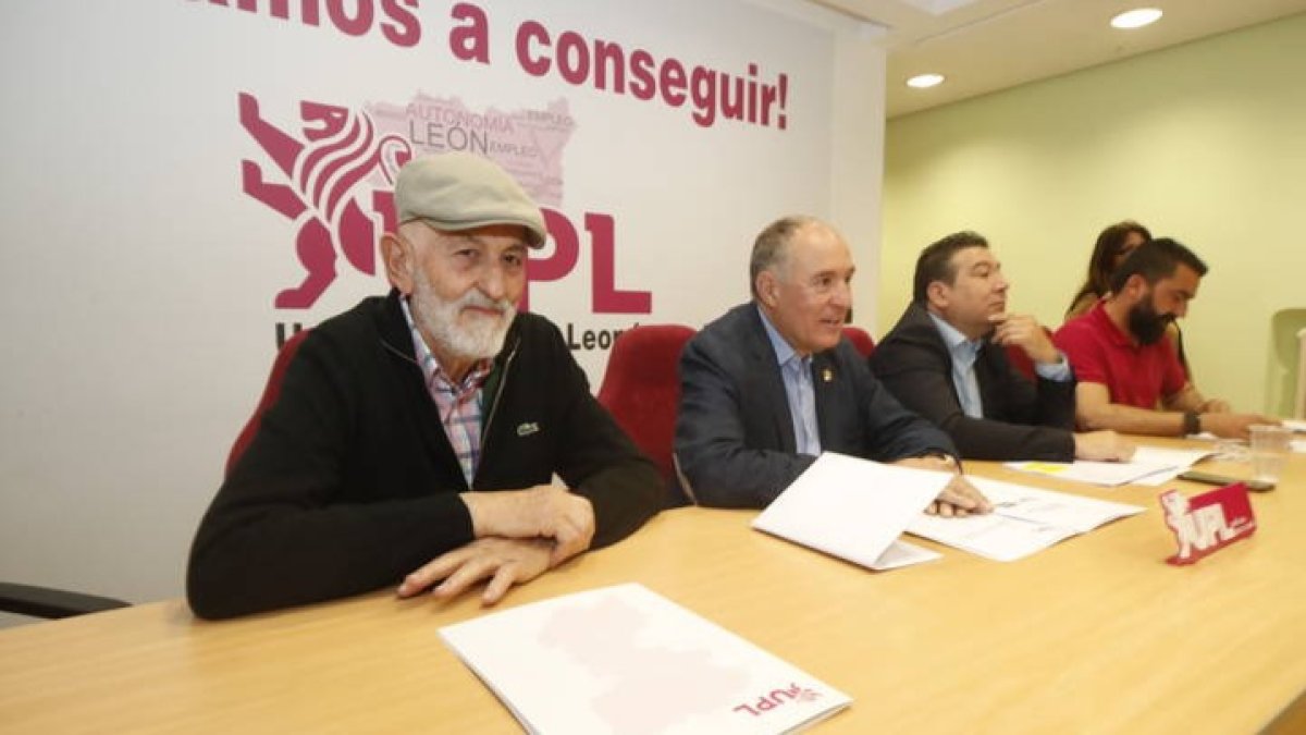 Llorente, en el consejo general de la UPL del pasado lunes. RAMIRO