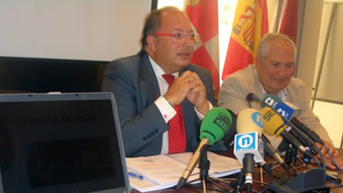 Eduardo Fernández y Guillermo García Martín, ayer.