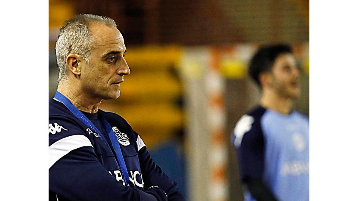 El entrenador del Abanca Ademar ve a sus jugadores en un gran momento físico. MARCIANO PÉREZ