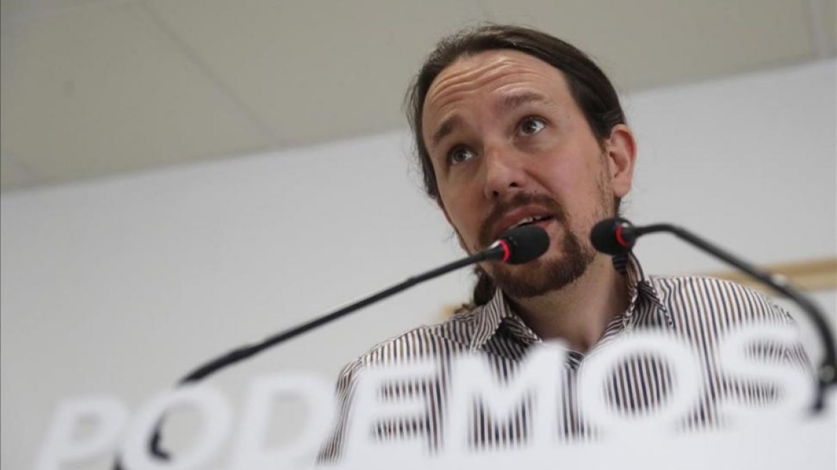 El líder de Podemos, Pablo Iglesias, durante la rueda de prensa sobre la moción de censura.