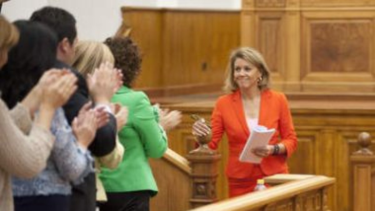 Cospedal, durante la sesión de investidura.