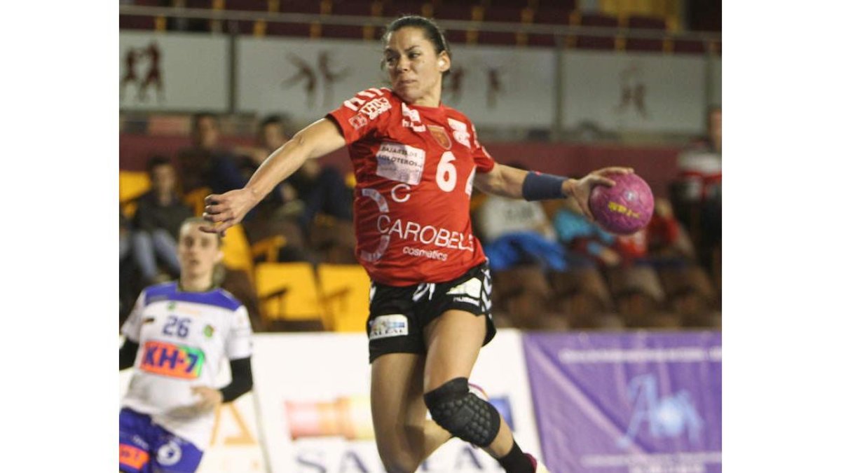 Raquel Caño durante un partido de la pasada campaña.