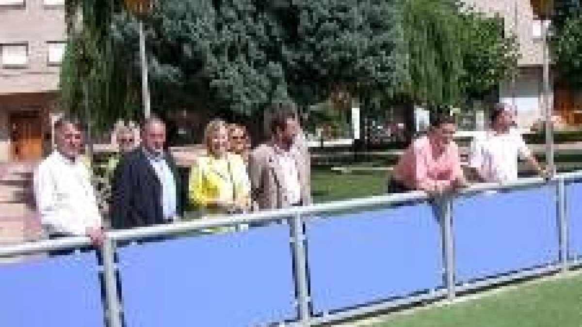 Francisco Álvarez, Amparo Valcarce, Miguel Alejo y José Luis García, entre otras personalidades