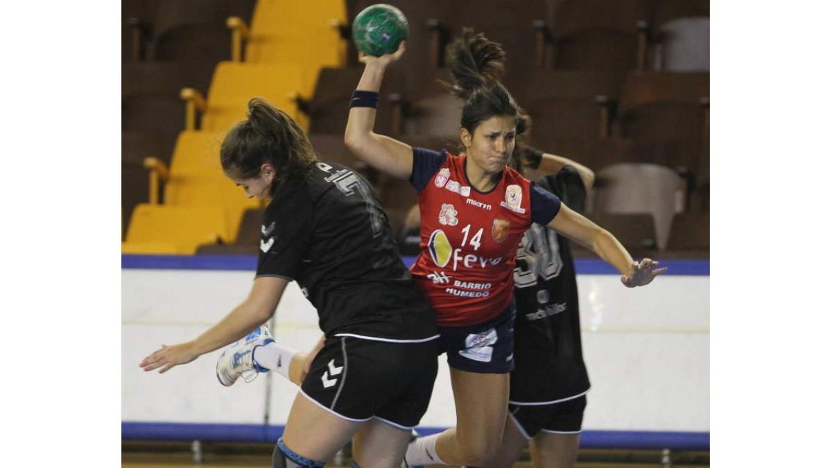 La central del Cleba, Andrea Álvarez.