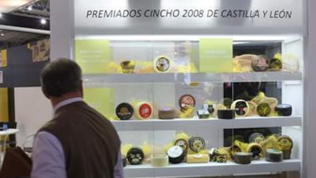 Uno de los expositores de quesos de Castilla y León en Alimentaria.