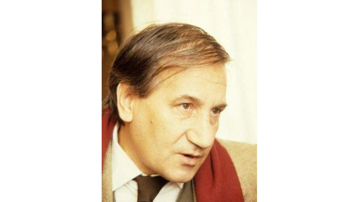 Carlos Vélez.