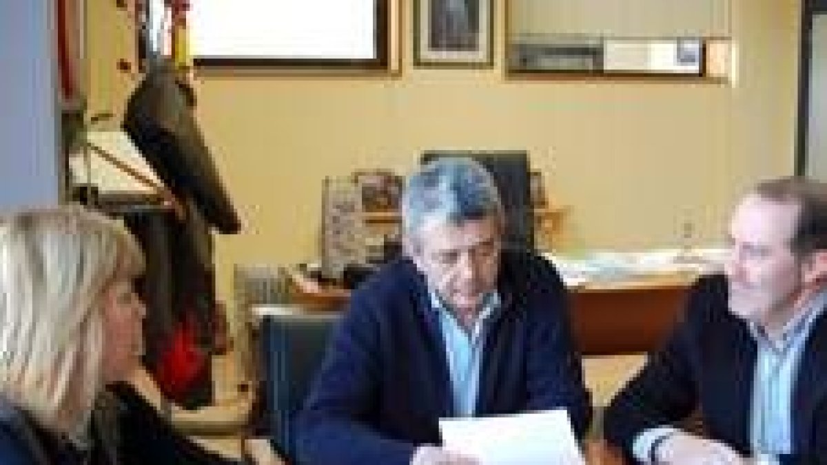 Concepción Rodríguez, Miguel Martínez y Aníbal Merayo
