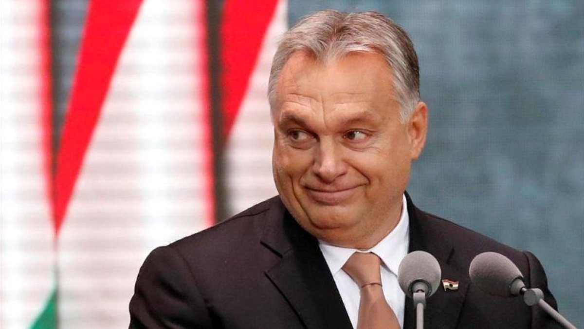 El primer ministro húngaro, Viktor Orbán, durante un discurso frente a la Casa del Terror en Budapest.