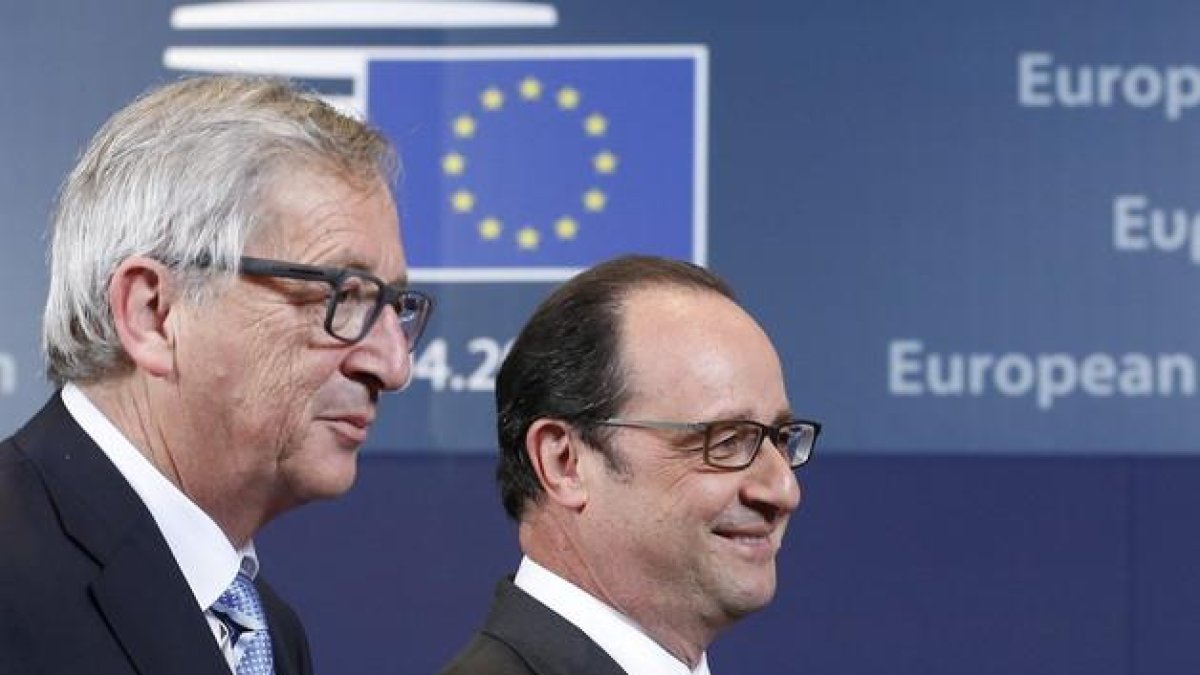 El presidente de la Comisión Europea, Jean-Claude Juncker, y el presidente francés, François Hollande.