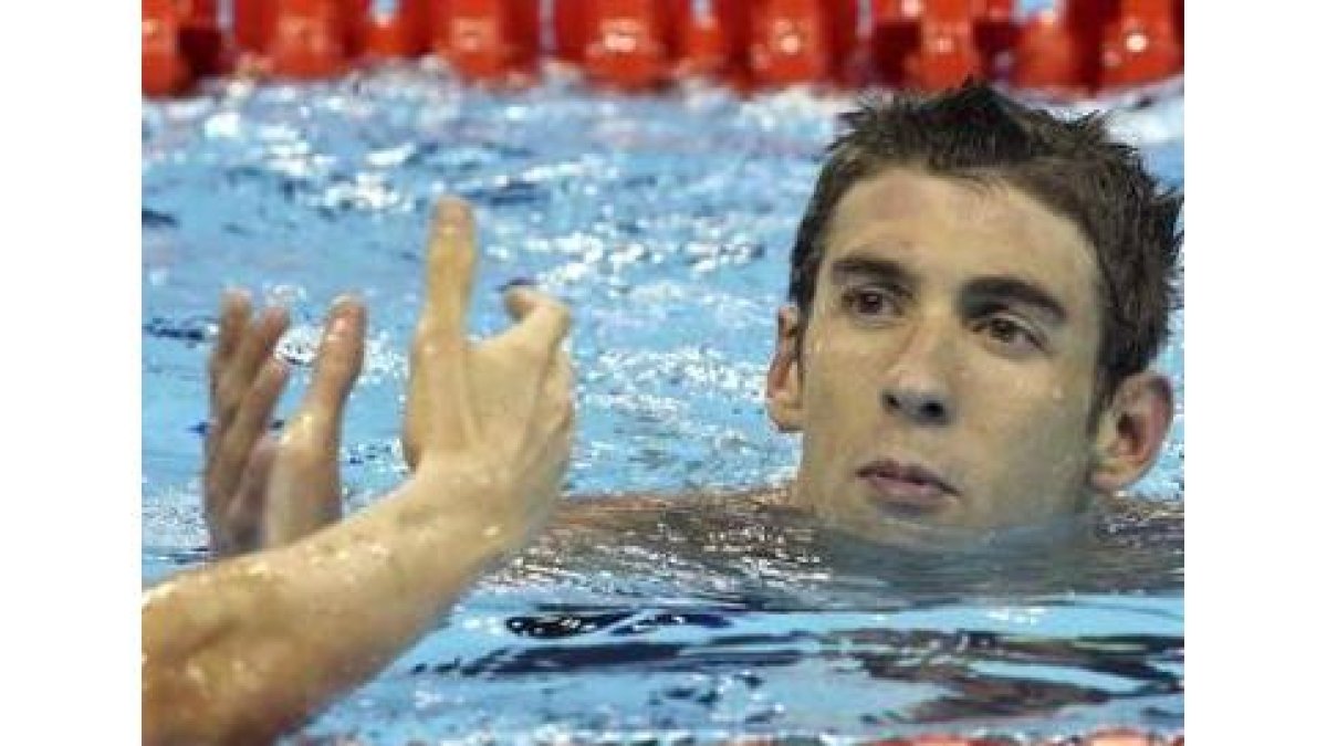 Phelps tras competir en la final de los 100 mariposa, disputada ayer.