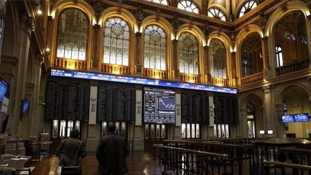 Interior de la Bolsa de Madrid.